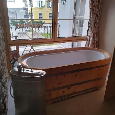 Crusch Alba Sta Maria 산타 마리아 발 뮈슈테르