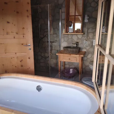 Crusch Alba Sta Maria Otel 3*