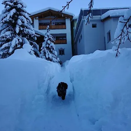 Crusch Alba Sta Maria 3* Santa Maria Val Muestair