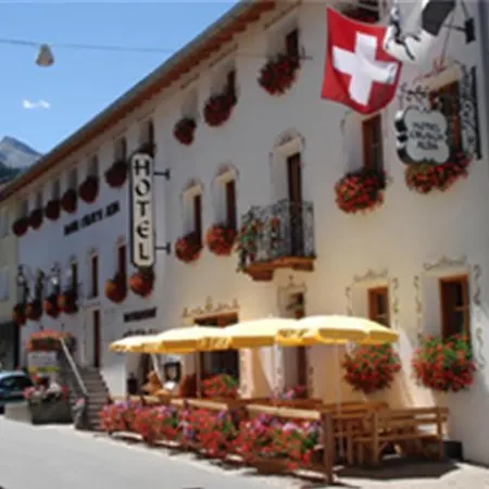 Otel Crusch Alba Sta Maria