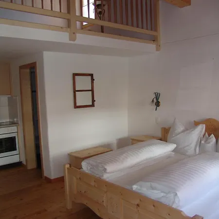 Otel Crusch Alba Sta Maria