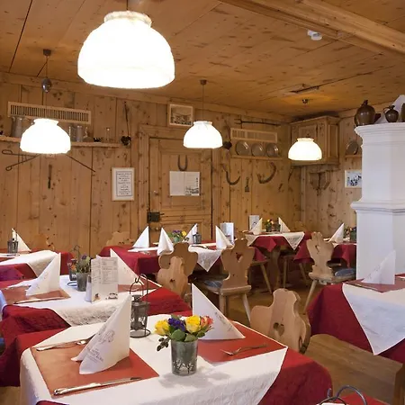 Hotel Crusch Alba Sta Maria