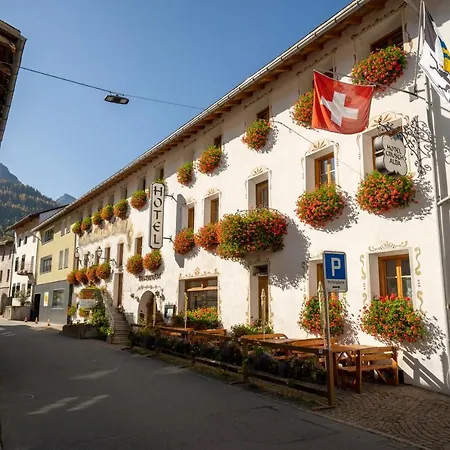 Hotel Crusch Alba Sta Maria 3*