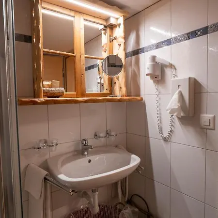 Crusch Alba Sta Maria Otel