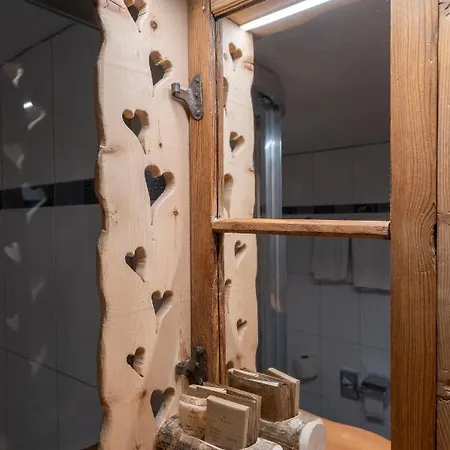 Crusch Alba Sta Maria Hotel 3*