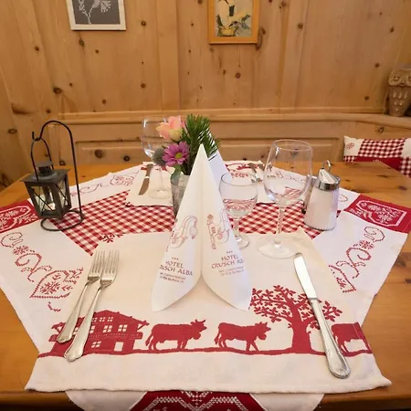 Crusch Alba Sta Maria Hotel