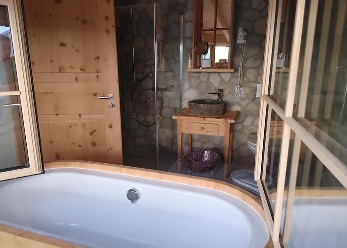 Crusch Alba Sta Maria Szálloda 3*