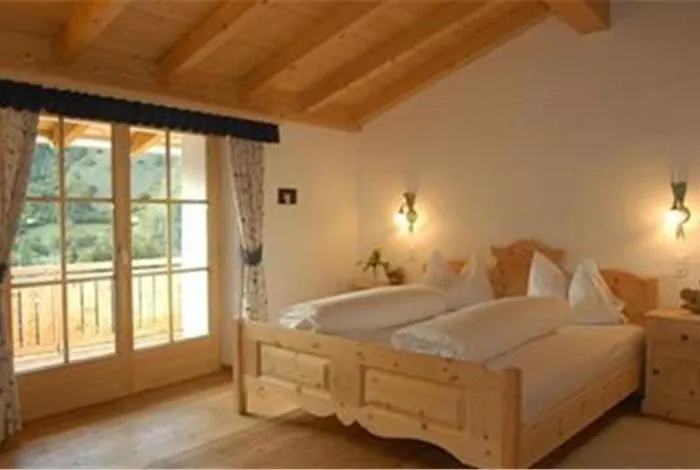 Crusch Alba Sta Maria Szálloda 3*