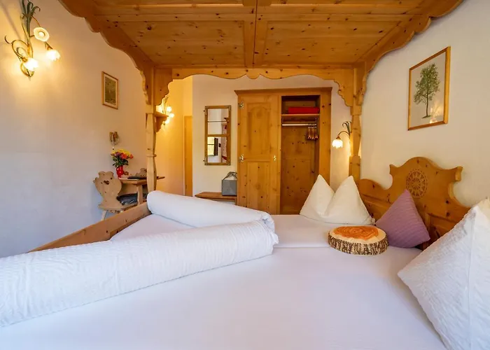 Szálloda Crusch Alba Sta Maria 3*