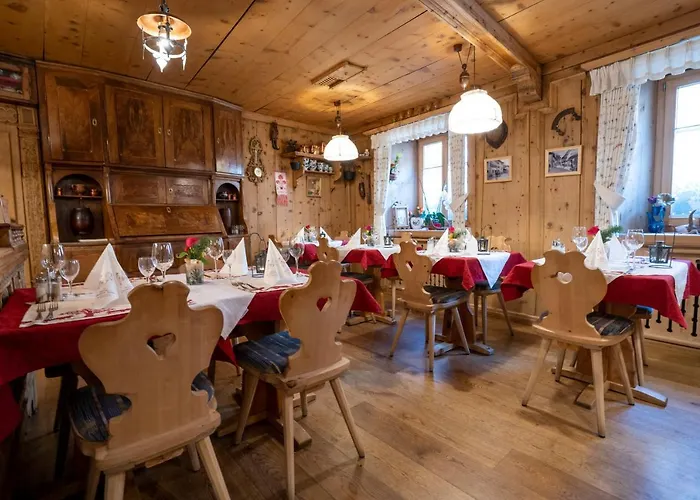 Szálloda Crusch Alba Sta Maria 3*