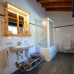 Crusch Alba Sta Maria מלון 3*